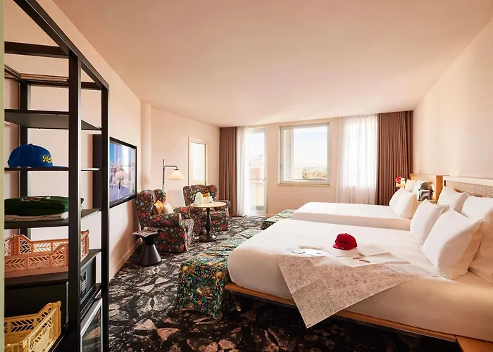 Mama Shelter Otel 4*