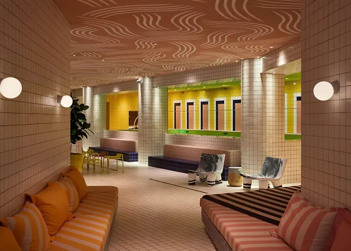 Mama Shelter Otel