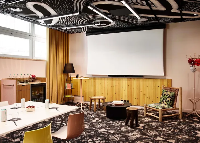 Mama Shelter Otel